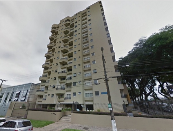 Apartamento - Ed. Tivoli - Rua Antônio Pietruza nº 164 - Portão - Área privativa 43,76m². Área total 54,68m².